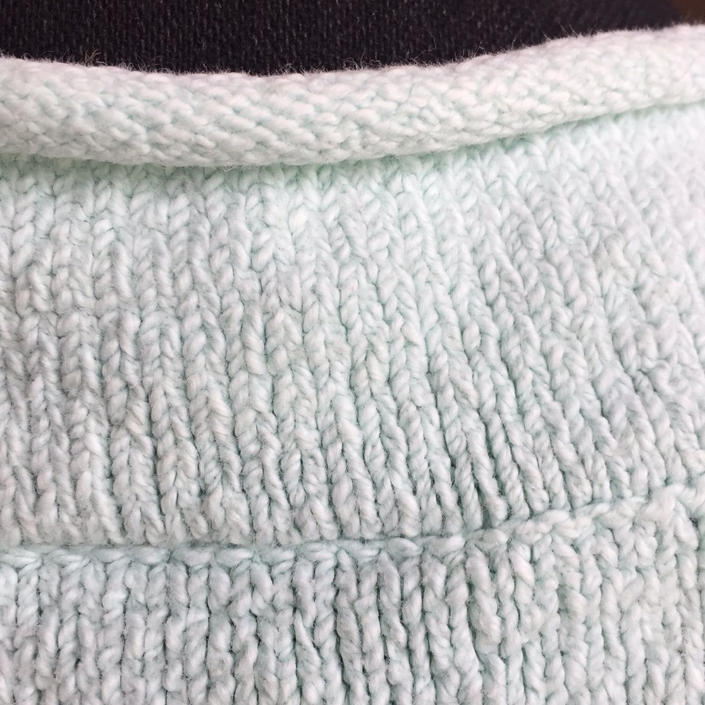 Sweater - Picture 3 of 6